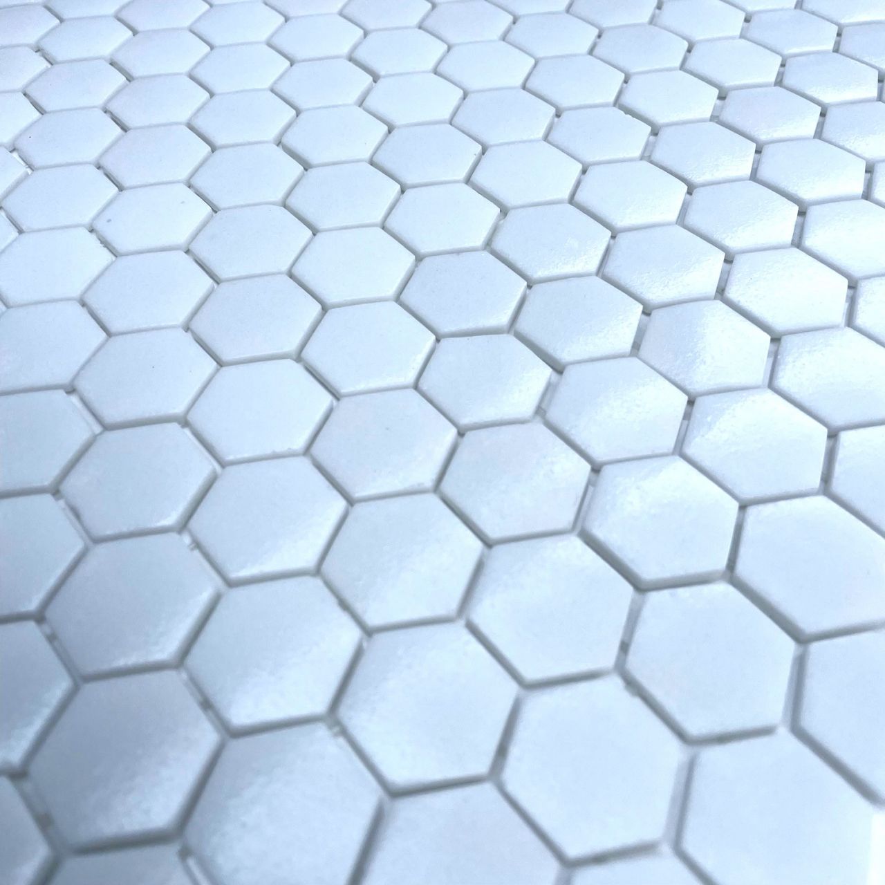 Hexagon fehér fényes mozaik