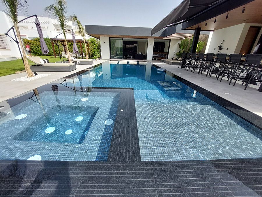 MURRAY Szürke Gyöngyház Extrás kültéri Medence Mozaik Burkolat MURRAY Szürke Gyöngyház Extrás kültéri Medence Mozaik Burkolat