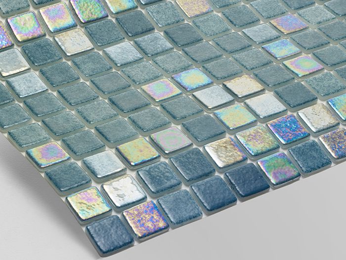 NILO Kék Gyöngyházas Extra Kültéri Medence Mozaik Burkolat NILO Kék Gyöngyházas Extra Kültéri Medence Mozaik Burkolat