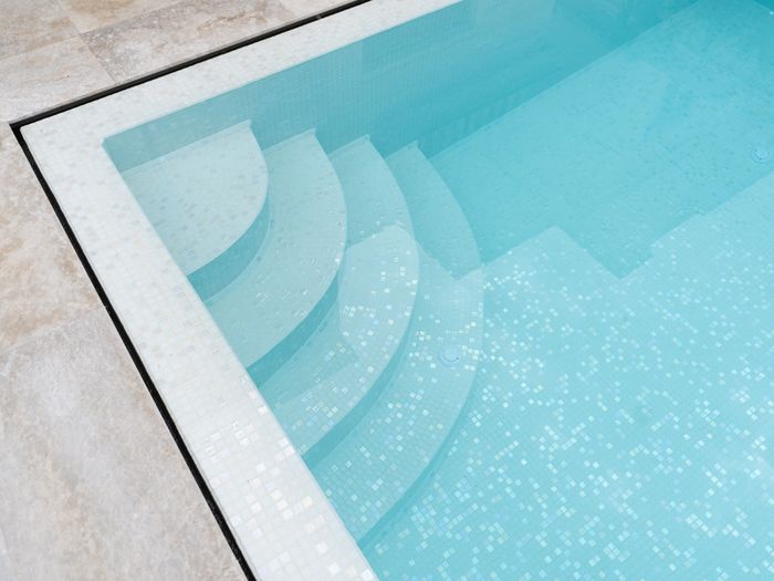 ERNIO Fehér Gyöngyházas Extra Kültéri Medence Mozaik Burkolat ERNIO Fehér Gyöngyházas Extra Kültéri Medence Mozaik Burkolat