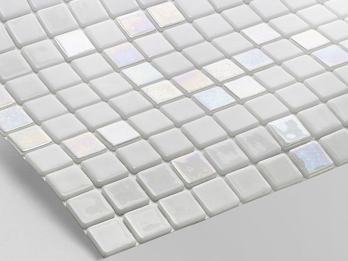 ERNIO Fehér Gyöngyházas Extra Kültéri Medence Mozaik Burkolat ERNIO Fehér Gyöngyházas Extra Kültéri Medence Mozaik Burkolat